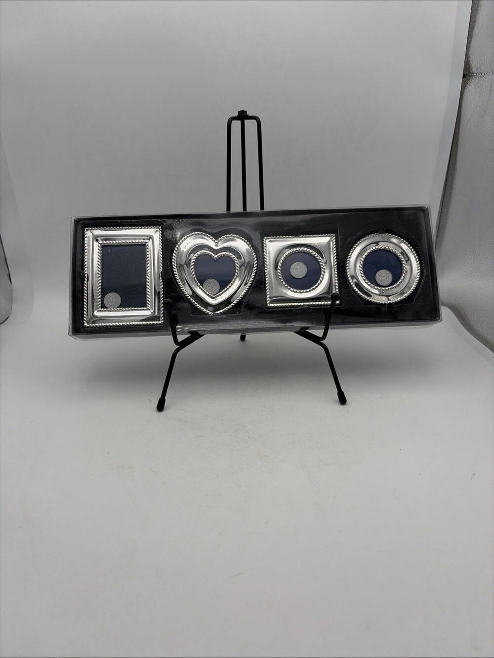 Vtg 4 pc Set Mini Easel Picture Frames by Godinger Silver Art Ltd Heart Circle